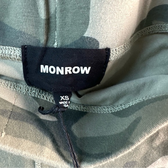 NWT Monrow Olive Camouflage Biker Shorts with Pockets - Picture 9 of 13